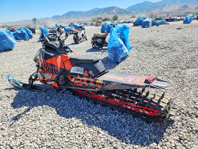57538426 :رقم المزاد ، SN1TFG8M5SC635144 vin ، 2025 Polaris Matryx مزاد بيع