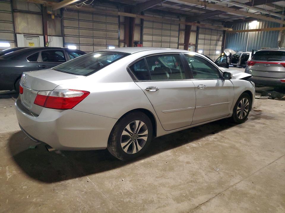 Aukcja sprzedaży 2015 Honda Accord, vin: 1HGCR2F32FA017693, numer aukcji: 56040646