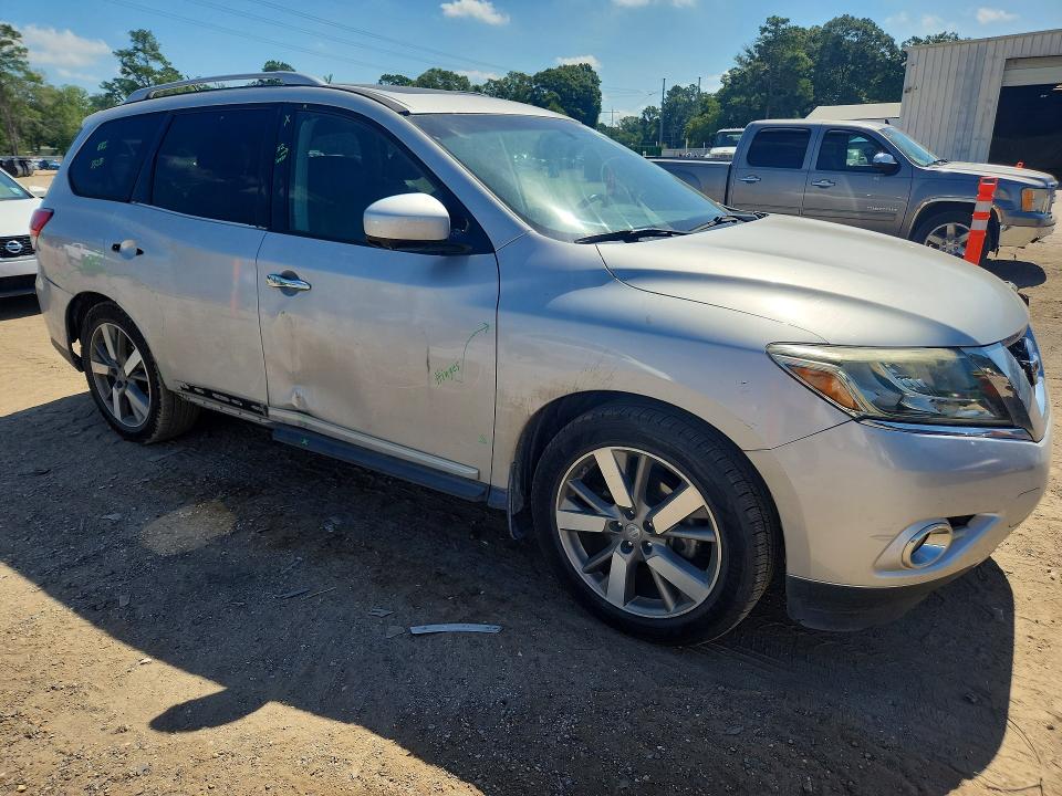 57204226 :رقم المزاد ، 5N1AR2MN4FC604245 vin ، 2015 Nissan Pathfinder مزاد بيع