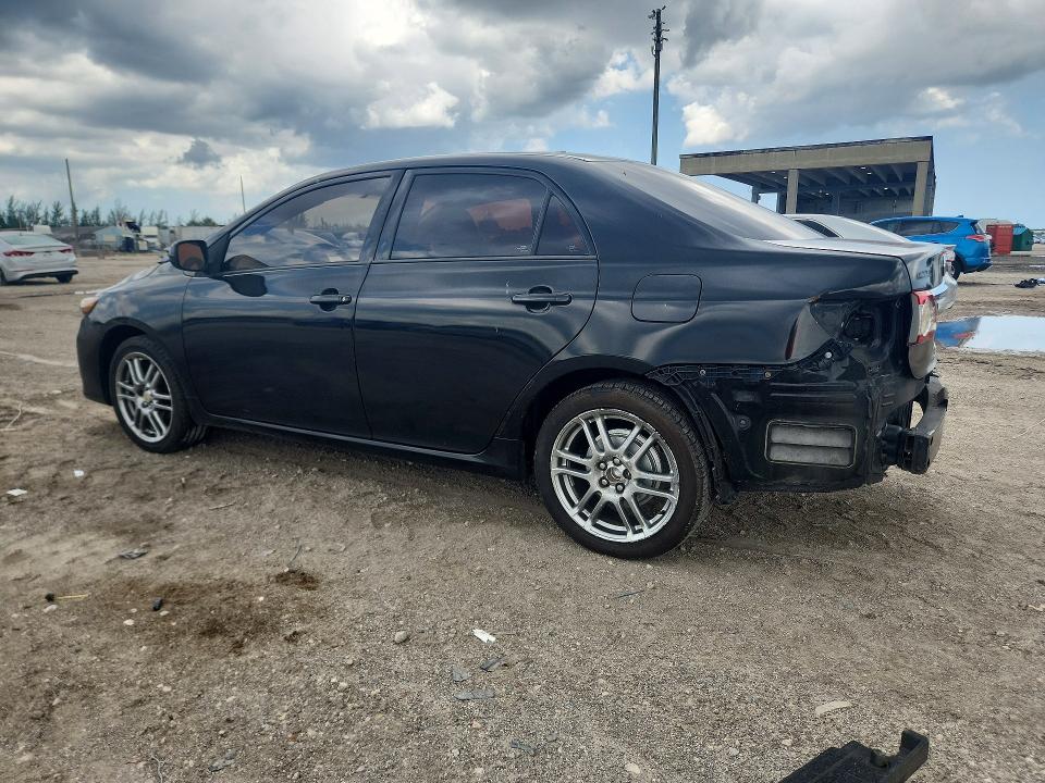 57642356 :رقم المزاد ، 2T1BU4EE7CC912949 vin ، 2012 Toyota Corolla مزاد بيع
