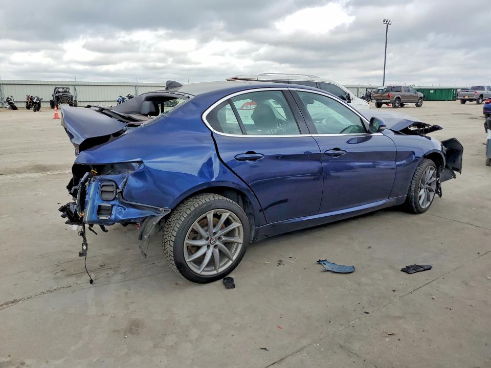Продаж на аукціоні авто 2017 Alfa Romeo Giulia, vin: ZARFAEEN9H7552730, номер лоту: 55011636