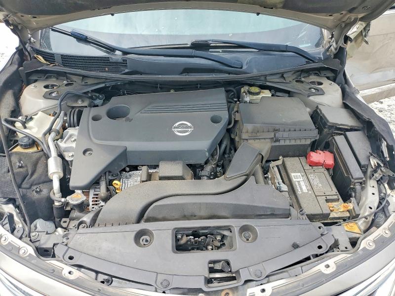 2015 Nissan Altima მანქანა იყიდება აუქციონზე, vin: 1N4AL3AP1FC260266, აუქციონის ნომერი: 58627686