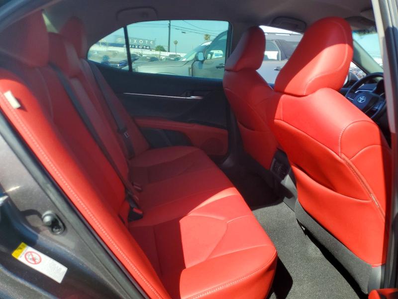 Aukcja sprzedaży 2018 Toyota Camry, vin: 4T1B61HK3JU048701, numer aukcji: 56500436