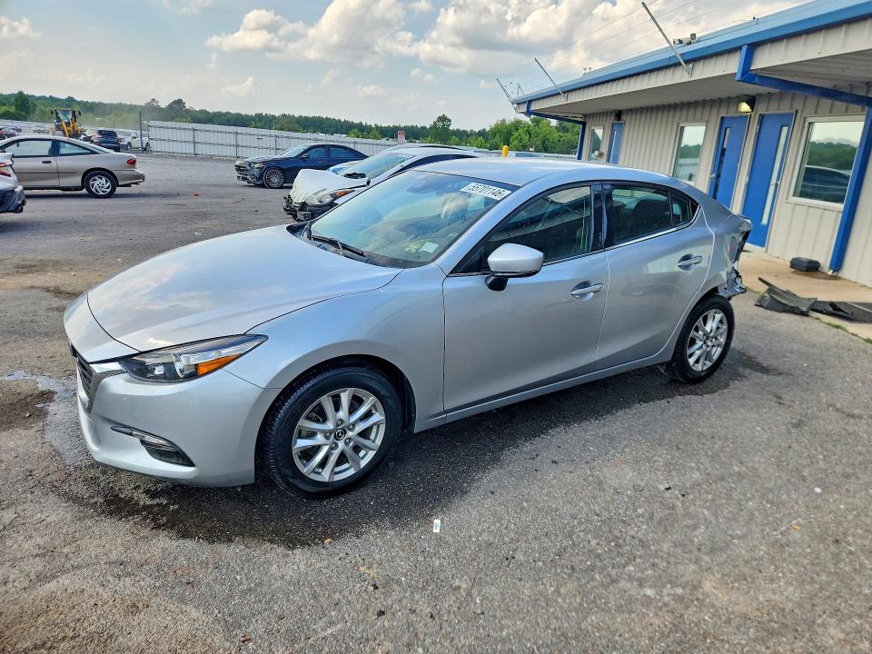 55701146 :رقم المزاد ، 3MZBN1U78JM201017 vin ، 2018 Mazda 3 مزاد بيع