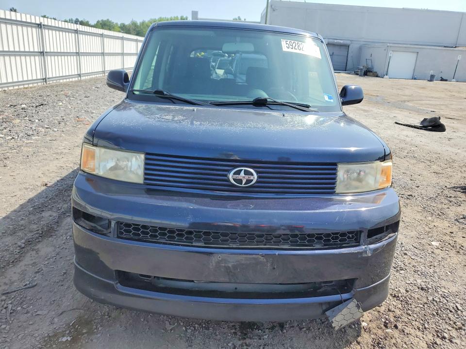 59282556 :رقم المزاد ، JTLKT324X50173750 vin ، 2005 Toyota Scion مزاد بيع