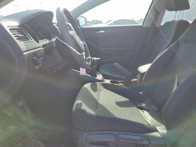 58308646 :رقم المزاد ، 3VW167AJ5GM387359 vin ، 2016 Volkswagen Jetta مزاد بيع