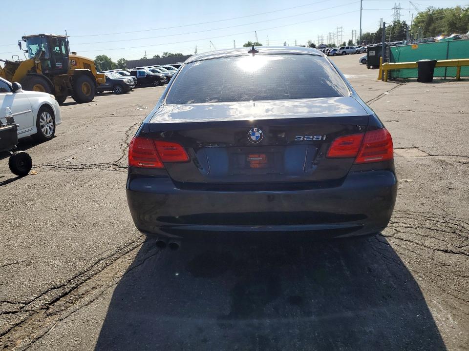 58644716 :رقم المزاد ، WBAKF3C53DJ058083 vin ، 2013 Bmw 328 مزاد بيع