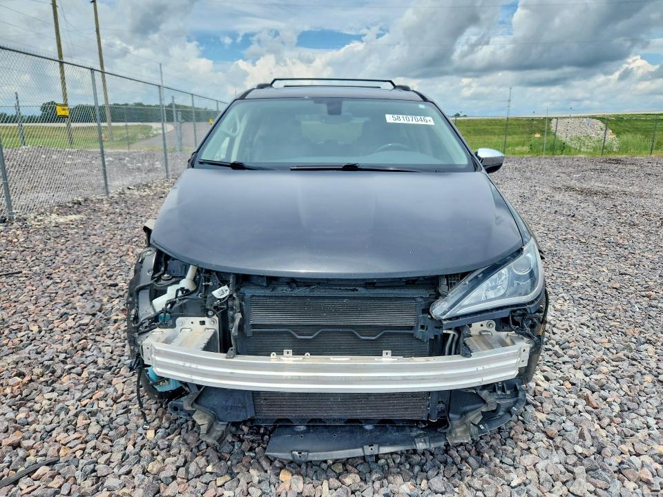 58107046 :رقم المزاد ، 2C4RC1GG9KR574225 vin ، 2019 Chrysler Pacifica مزاد بيع