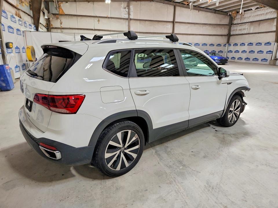 2023 Volkswagen Taos მანქანა იყიდება აუქციონზე, vin: 3VVSX7B20PM302943, აუქციონის ნომერი: 57976306