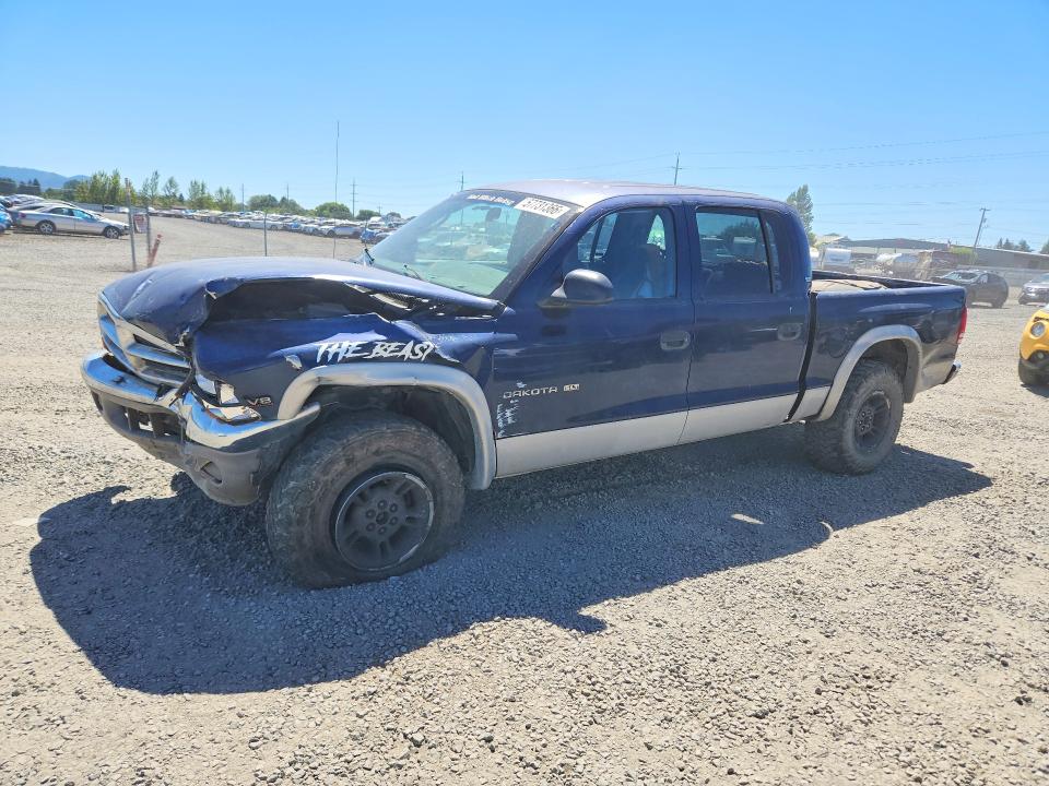 57731366 :رقم المزاد ، 1B7GG2AN8YS764940 vin ، 2000 Dodge Dakota مزاد بيع