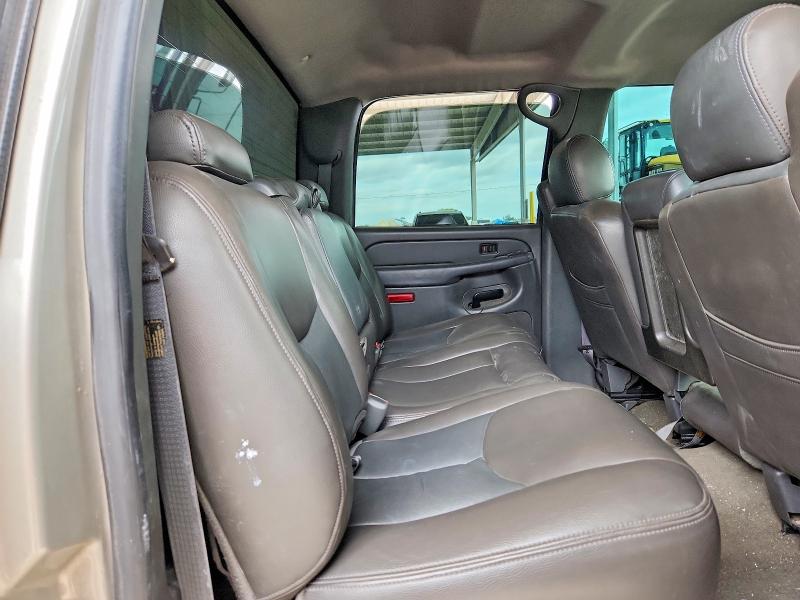 55720386 :رقم المزاد ، 2GTEC13TX51397513 vin ، 2005 Gmc New Sierra مزاد بيع