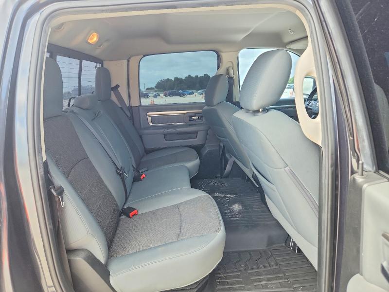 58937596 :رقم المزاد ، 1C6RR6LT9JS234642 vin ، 2018 Ram 1500 مزاد بيع