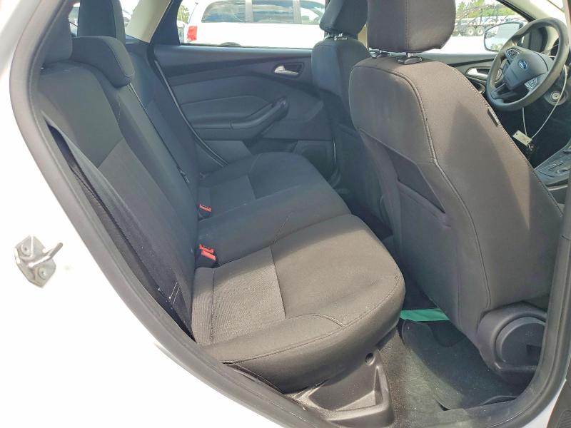 58882906 :رقم المزاد ، 1FADP3KE9GL211302 vin ، 2016 Ford Focus مزاد بيع
