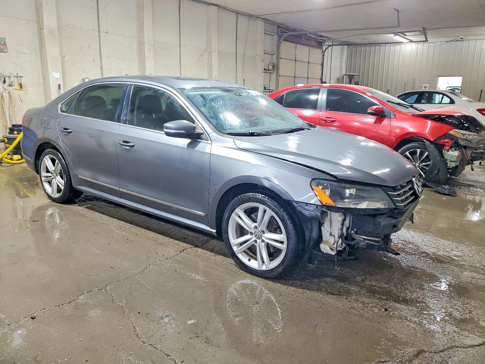 2015 Volkswagen Passat მანქანა იყიდება აუქციონზე, vin: 1VWCV7A32FC086268, აუქციონის ნომერი: 57243396