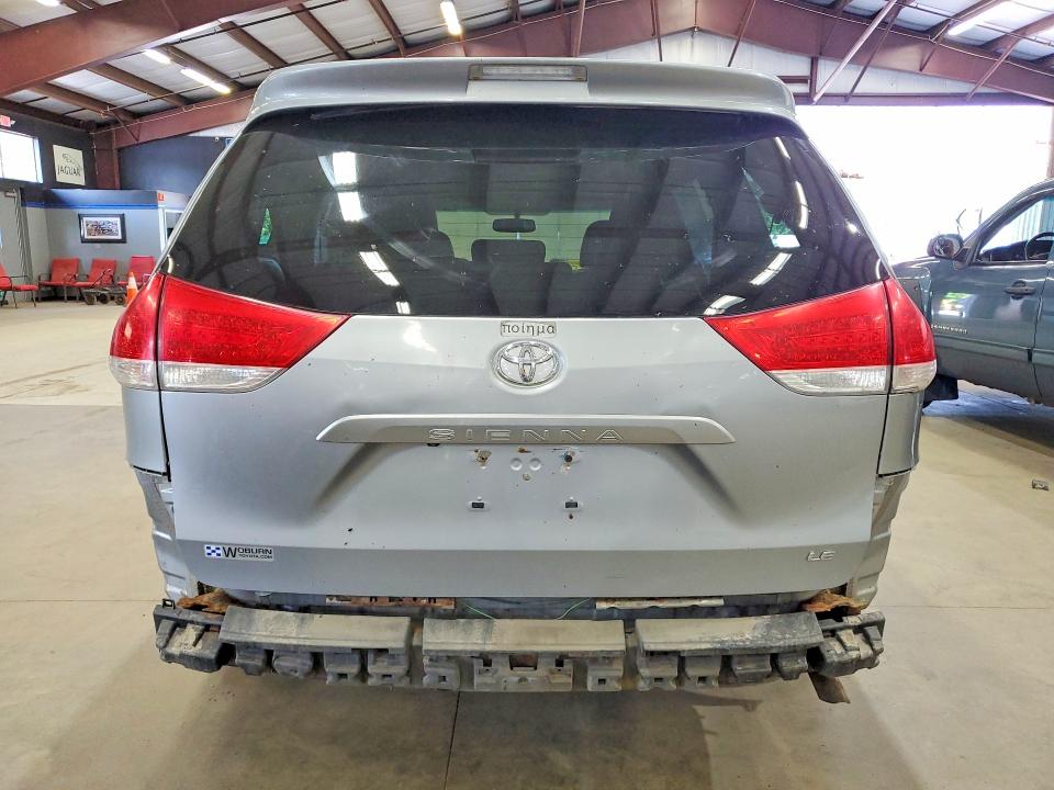 Продажа на аукционе авто 2012 Toyota Sienna, vin: 5TDKK3DC0CS240935, номер лота: 58160126