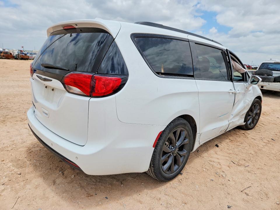 Продажа на аукционе авто 2020 Chrysler Pacifica, vin: 2C4RC1BG1LR261968, номер лота: 56825026