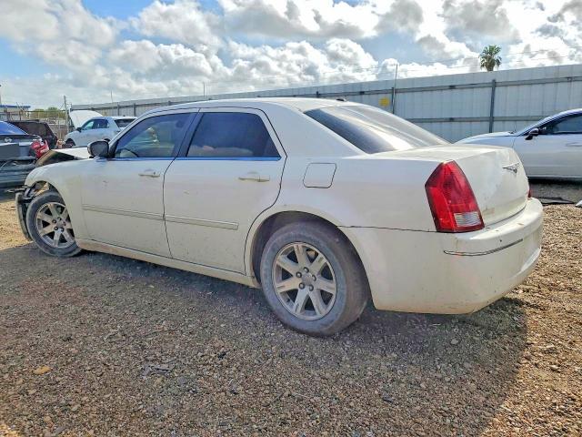 Продажа на аукционе авто 2006 Chrysler 300, vin: 2C3KA53G36H411462, номер лота: 55405936