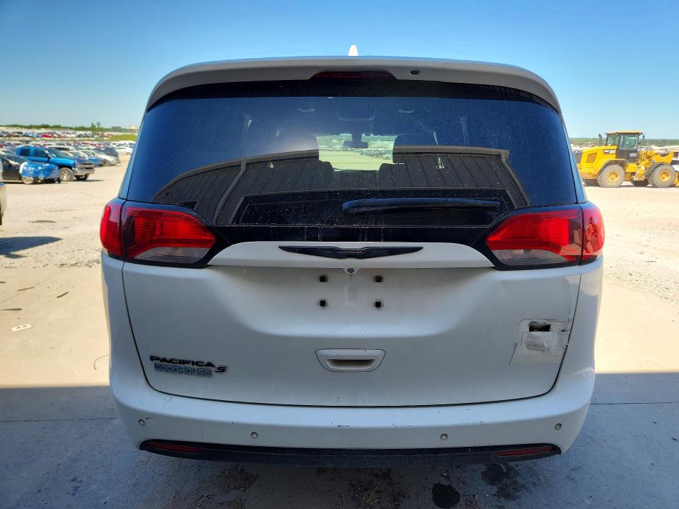 2018 Chrysler Pacifica მანქანა იყიდება აუქციონზე, vin: 2C4RC1BG8JR334010, აუქციონის ნომერი: 56950036