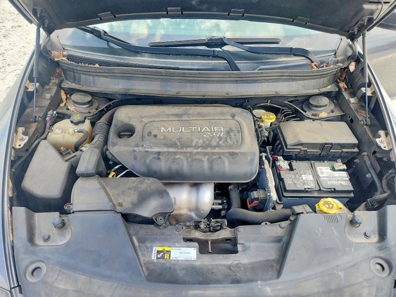 58327076 :رقم المزاد ، 1C4PJLCB4JD620516 vin ، 2018 Jeep Cherokee مزاد بيع