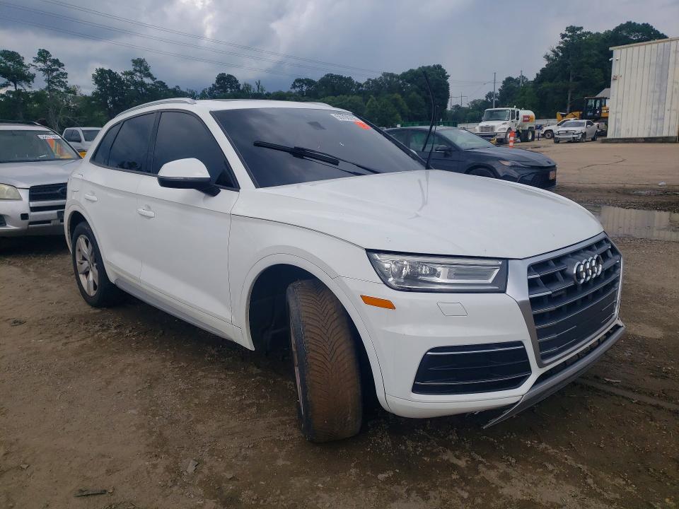 55706706 :رقم المزاد ، WA1ANAFY8J2008565 vin ، 2018 Audi Q5 مزاد بيع