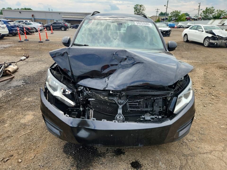 2017 Volkswagen Tiguan მანქანა იყიდება აუქციონზე, vin: WVGBV7AX1HK000146, აუქციონის ნომერი: 59253586