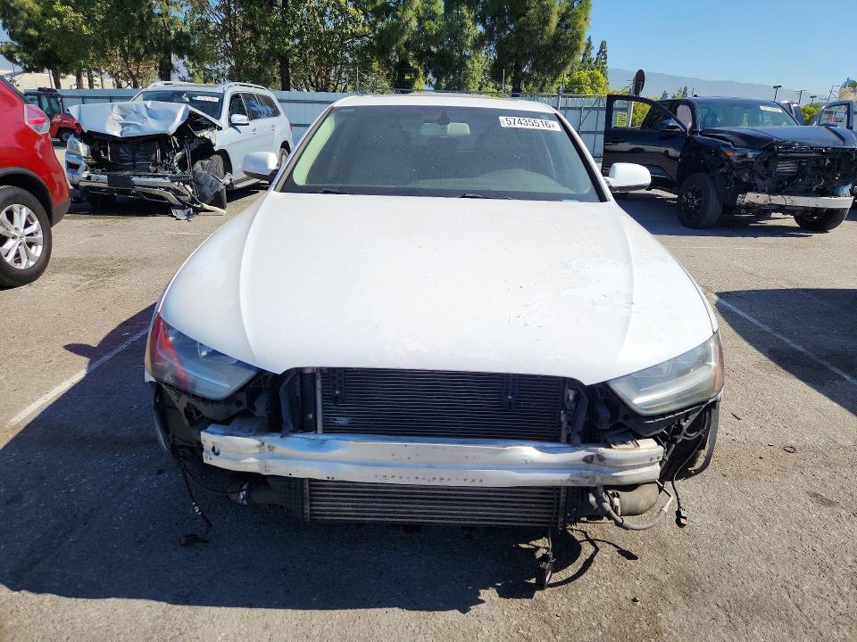 Продажа на аукционе авто 2013 Audi A4, vin: WAUAFAFLXDN037380, номер лота: 57435516