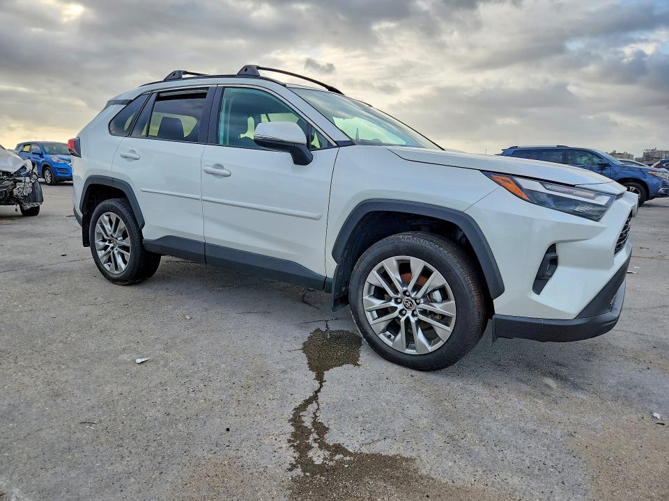 55305406 :رقم المزاد ، 2T3C1RFV8RW342810 vin ، 2024 Toyota Rav4 مزاد بيع