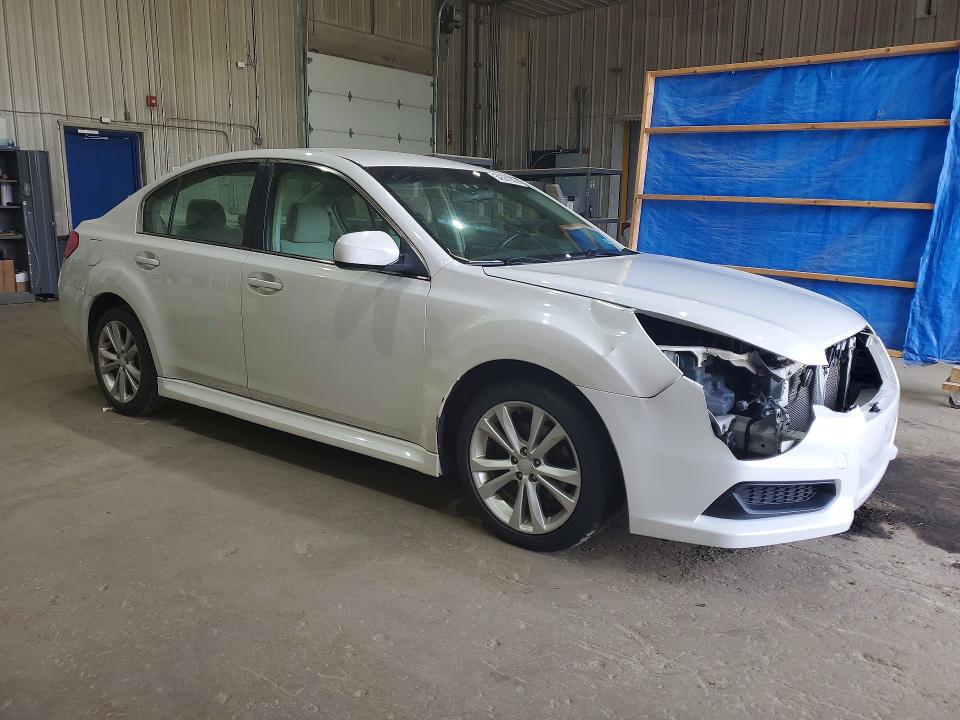 2014 Subaru Legacy მანქანა იყიდება აუქციონზე, vin: 4S3BMBC67E3037061, აუქციონის ნომერი: 54581936