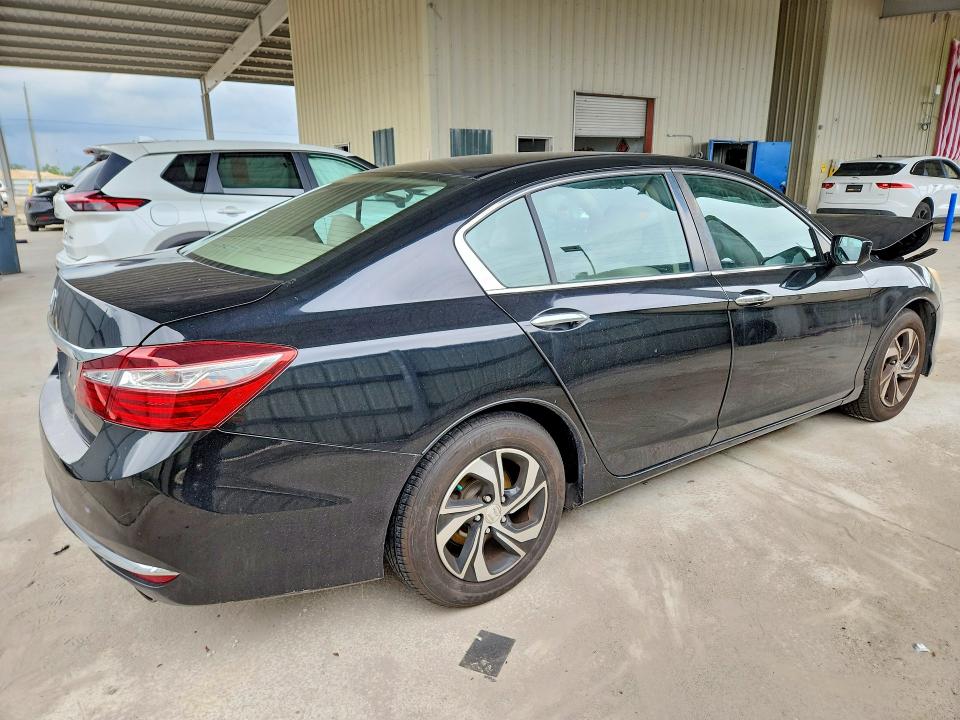 Продажа на аукционе авто 2017 Honda Accord, vin: 1HGCR2F38HA263408, номер лота: 55898596