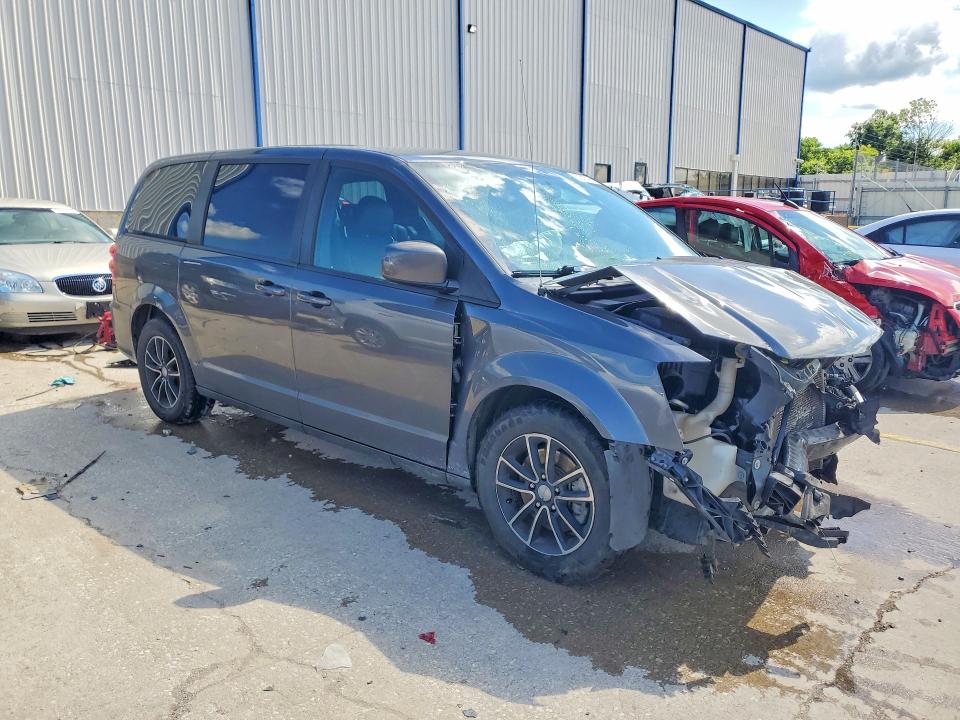 57047796 :رقم المزاد ، 2C4RDGEG1JR146179 vin ، 2018 Dodge Grand Caravan مزاد بيع