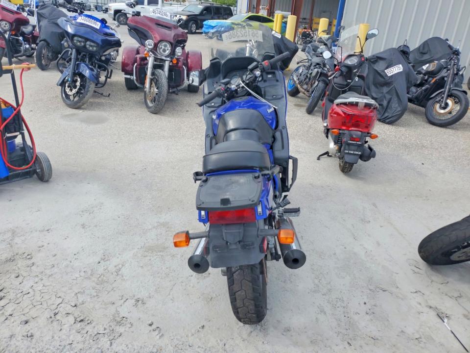 Продажа на аукционе авто 2001 Kawasaki Zg1000, vin: JKAZGCA191B516515, номер лота: 56152386