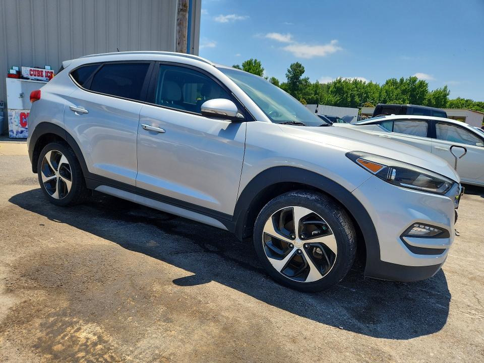 Продаж на аукціоні авто 2017 Hyundai Tucson, vin: KM8J33A20HU406471, номер лоту: 58373086