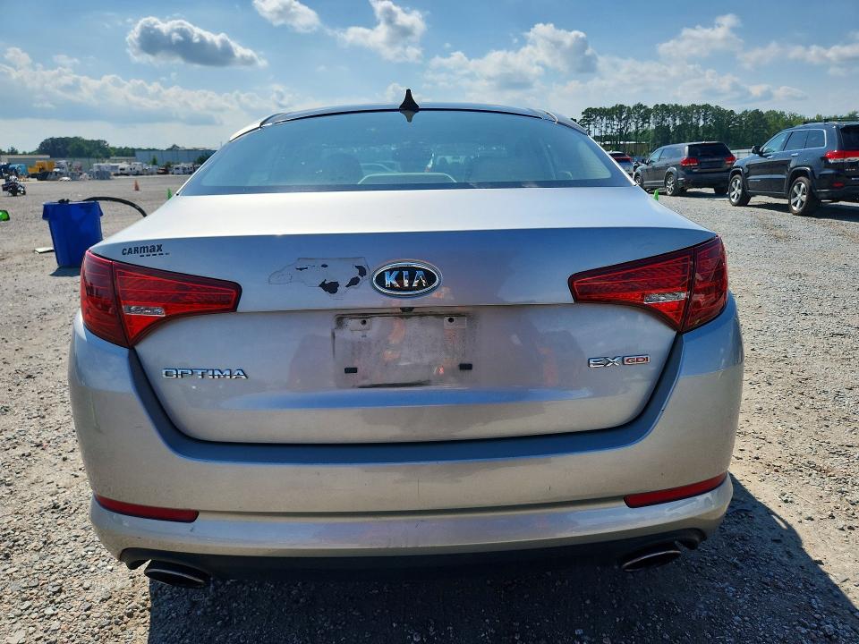 2011 Kia Optima მანქანა იყიდება აუქციონზე, vin: KNAGN4A75B5086363, აუქციონის ნომერი: 59090346