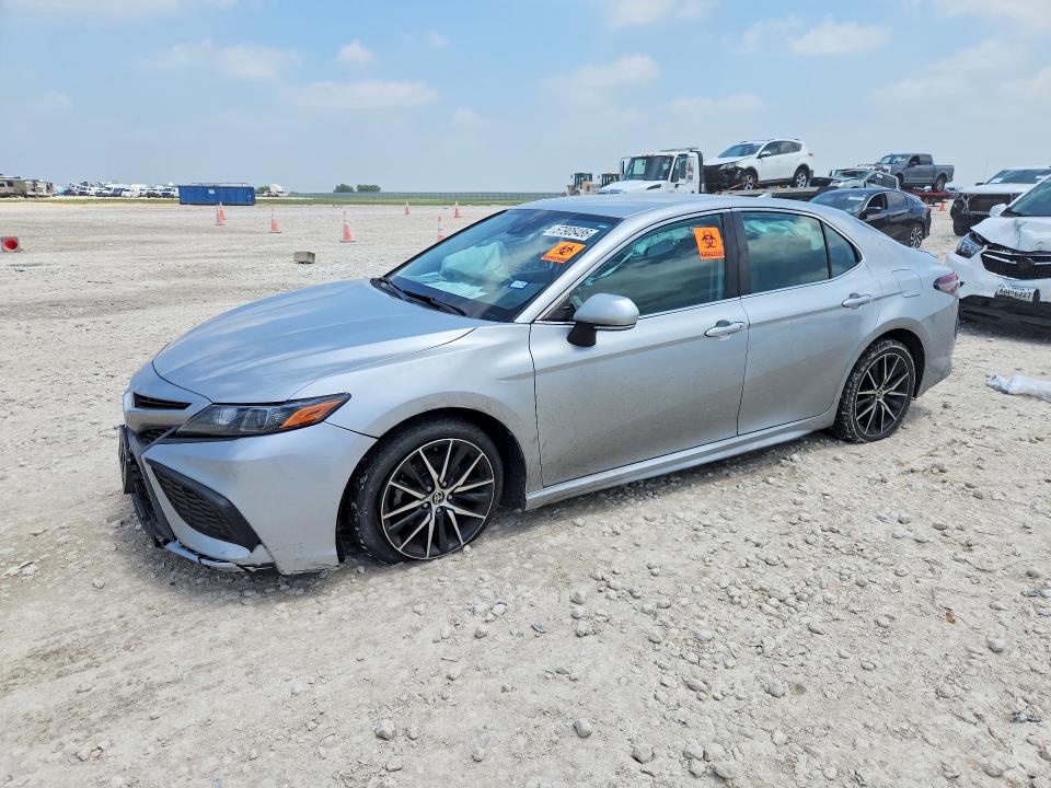 Продажа на аукционе авто 2022 Toyota Camry, vin: 4T1G11AK7NU004401, номер лота: 57905486