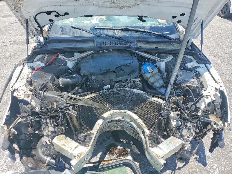 2018 Audi A4 მანქანა იყიდება აუქციონზე, vin: WAUKMAF48JN013450, აუქციონის ნომერი: 56079806