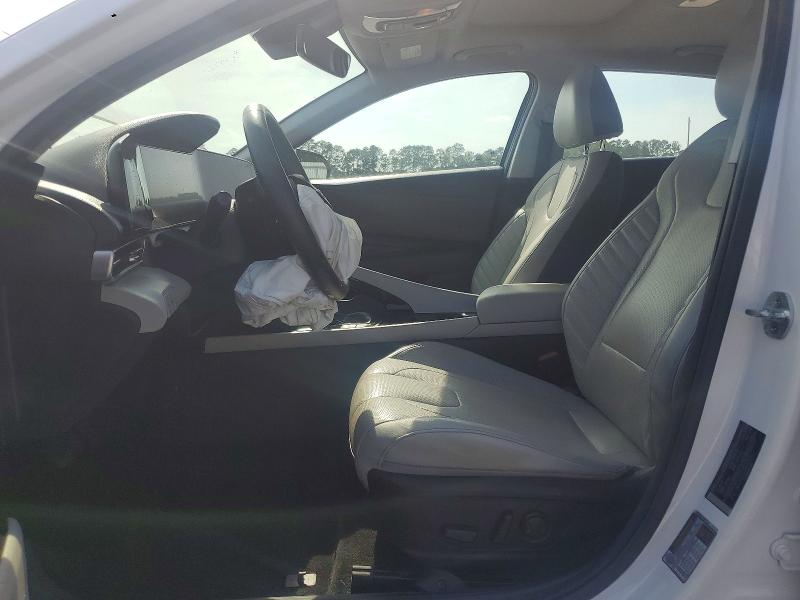 55584646 :رقم المزاد ، 5NPLP4AG4NH055749 vin ، 2022 Hyundai Elantra مزاد بيع