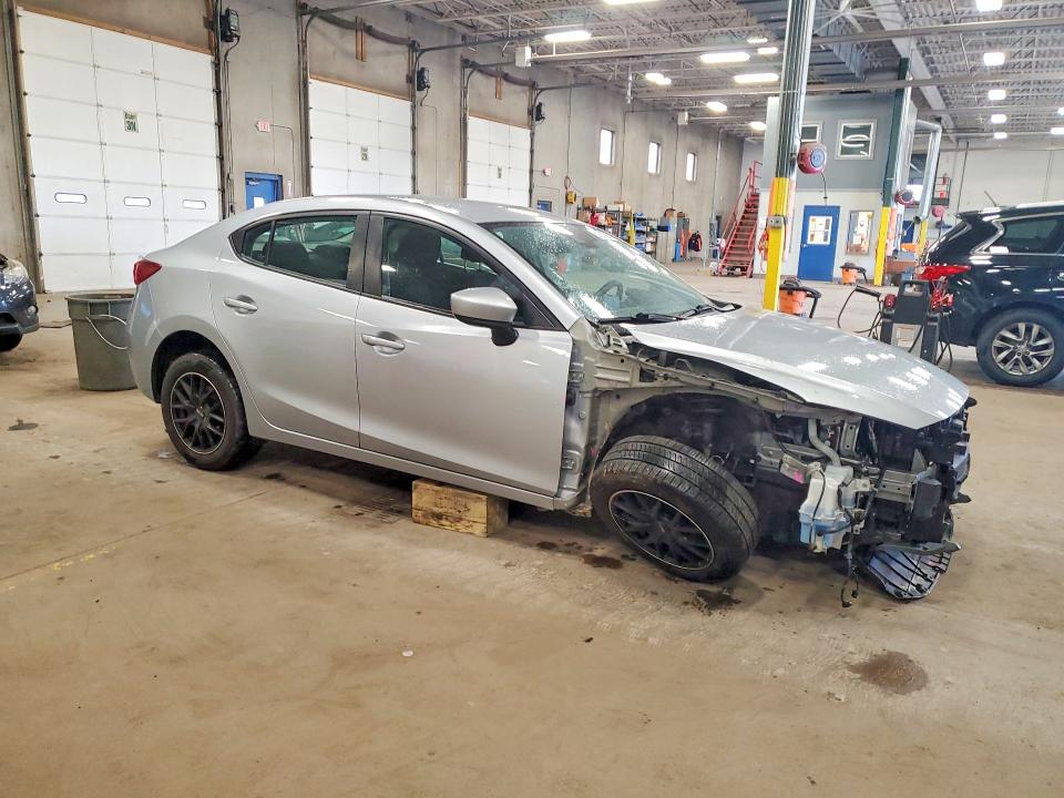 Продажа на аукционе авто 2018 Mazda 3, vin: 3MZBN1U79JM233801, номер лота: 57271066