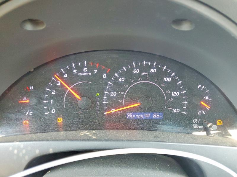 55632276 :رقم المزاد ، 4T4BF3EK4BR118617 vin ، 2011 Toyota Camry مزاد بيع