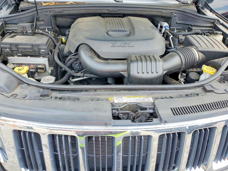 56776506 :رقم المزاد ، 1J4RS4GG7BC704283 vin ، 2011 Jeep Grand Cherokee مزاد بيع