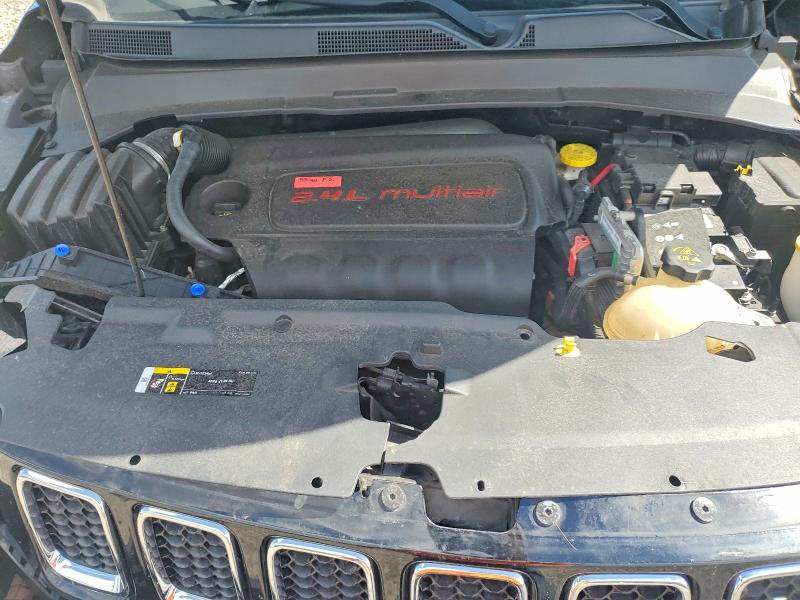 57497566 :رقم المزاد ، 3C4NJCBB4JT468837 vin ، 2018 Jeep Compass مزاد بيع