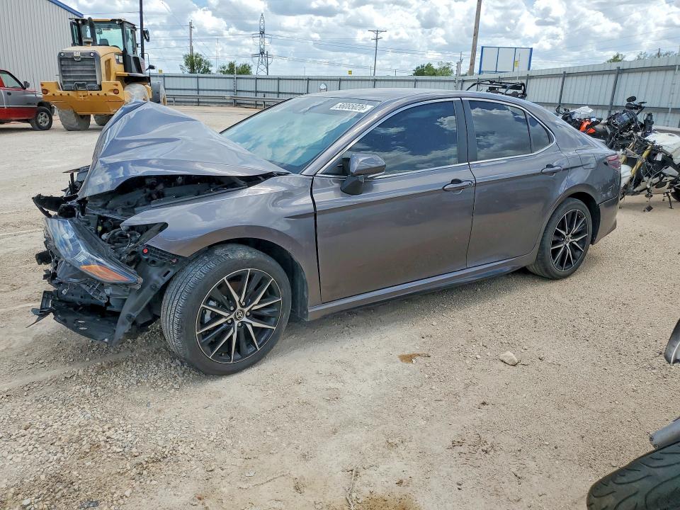 56085026 :رقم المزاد ، 4T1G11AK3RU912608 vin ، 2024 Toyota Camry مزاد بيع