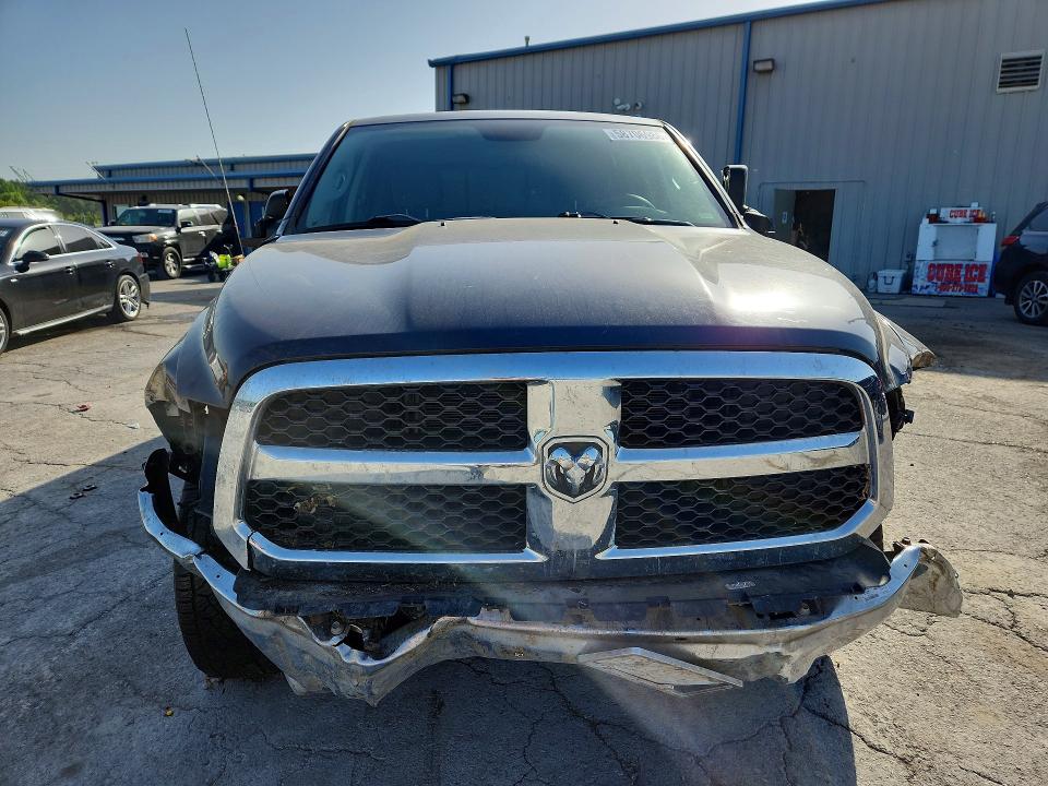 58706986 :رقم المزاد ، 1C6RR6TT3KS572071 vin ، 2019 Ram 1500 Classic مزاد بيع