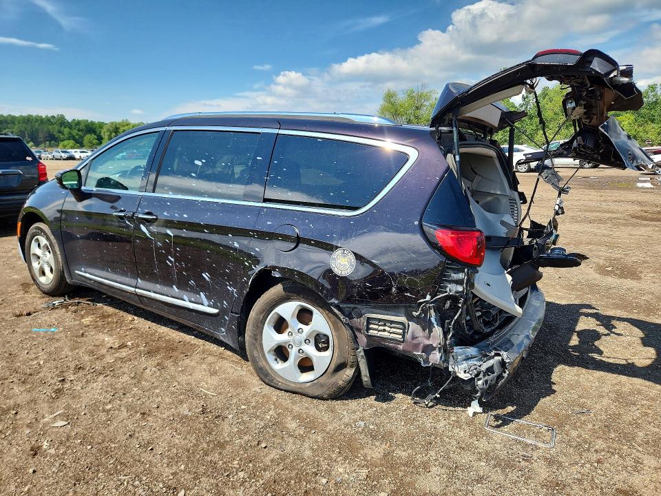 2017 Chrysler Pacifica მანქანა იყიდება აუქციონზე, vin: 2C4RC1EG9HR627940, აუქციონის ნომერი: 57110816