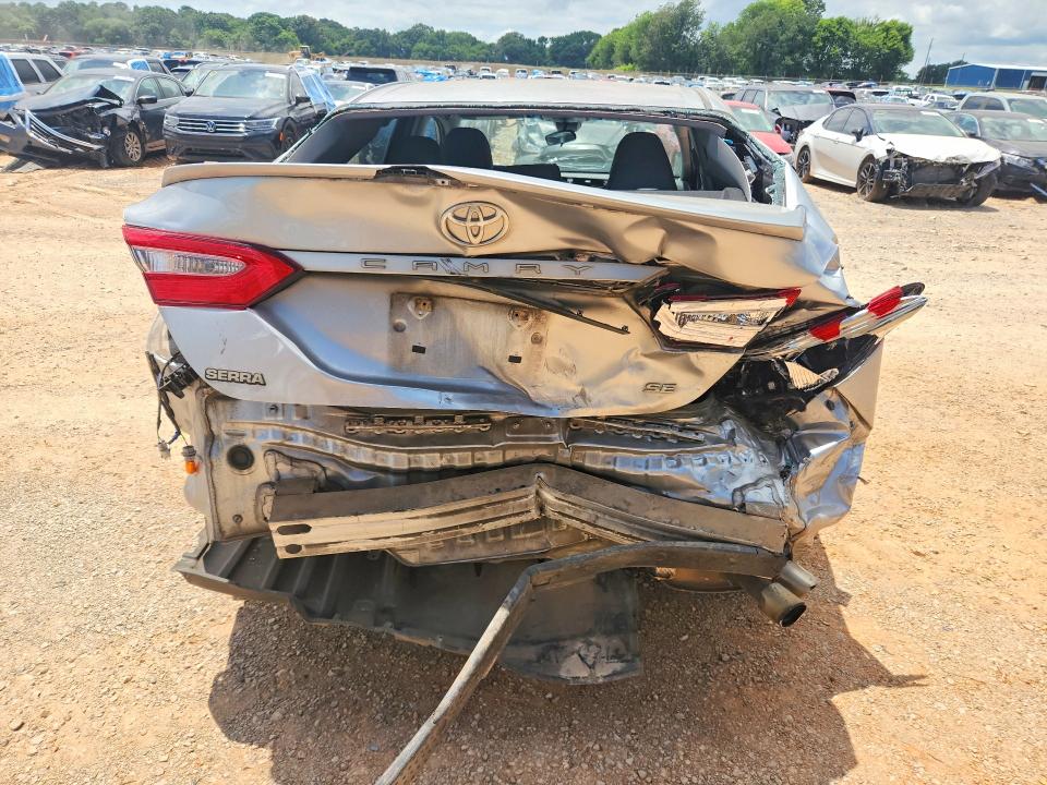 Продажа на аукционе авто 2018 Toyota Camry, vin: 4T1B11HK1JU118632, номер лота: 57890906
