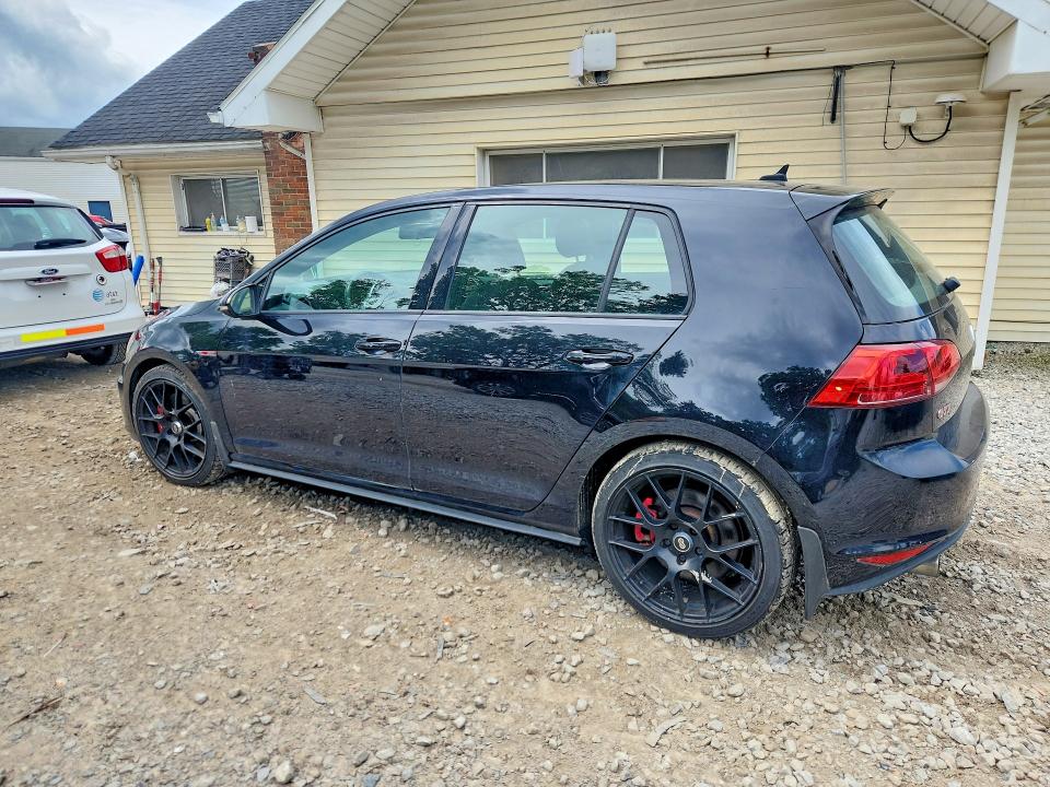 Продажа на аукционе авто 2017 Volkswagen Gti, vin: 3VW547AU8HM076317, номер лота: 57208276