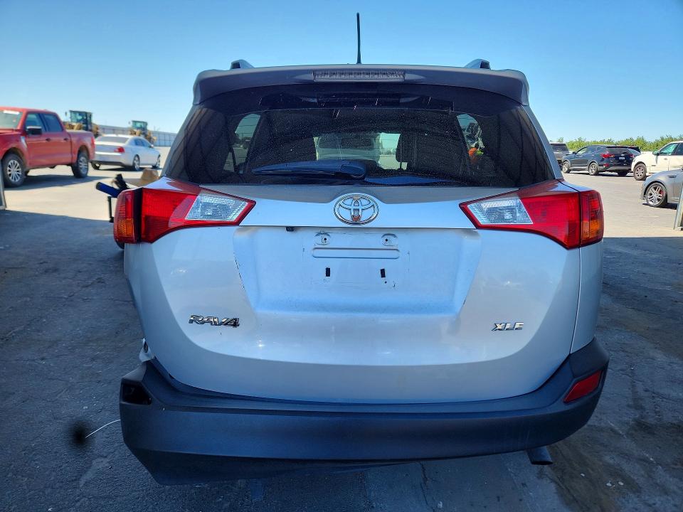 56629746 :رقم المزاد ، 2T3WFREV4EW091990 vin ، 2014 Toyota Rav4 مزاد بيع