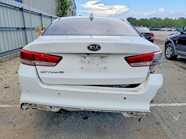 58174786 :رقم المزاد ، 5XXGT4L36JG215630 vin ، 2018 Kia Optima مزاد بيع