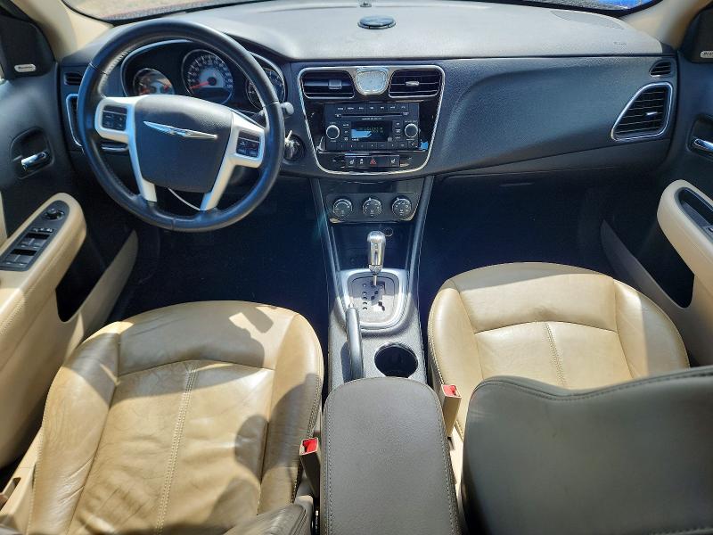 56876066 :رقم المزاد ، 1C3CCBCG5DN504744 vin ، 2013 Chrysler 200 مزاد بيع
