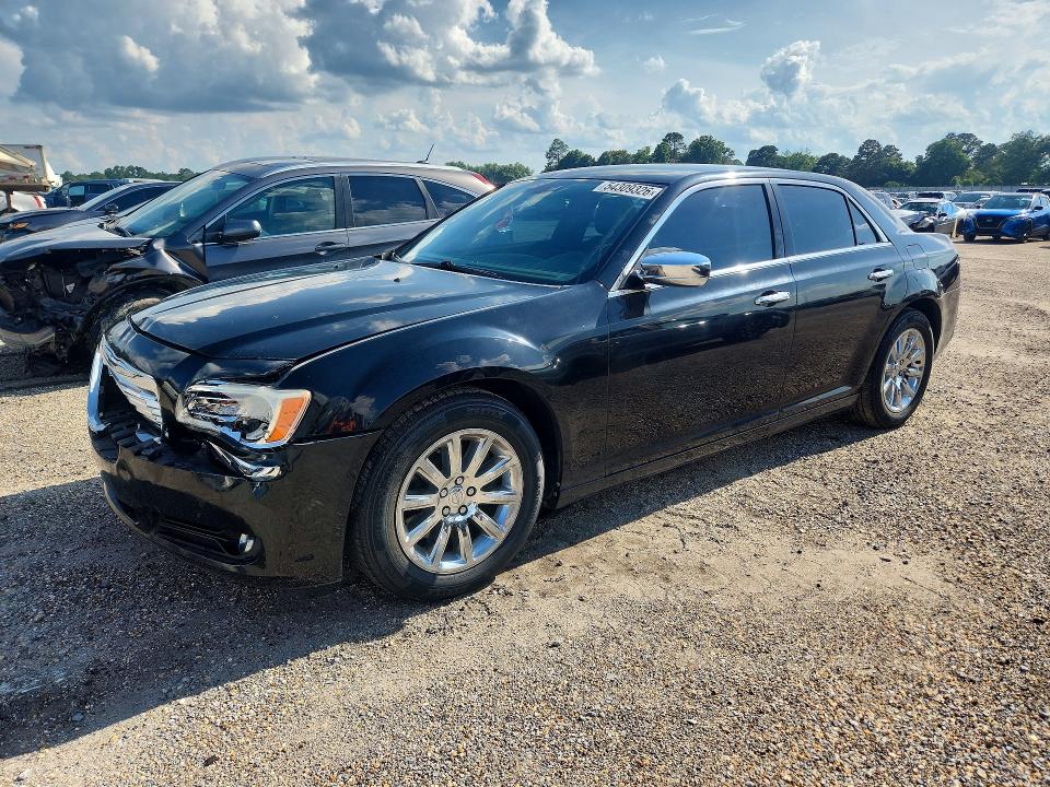 2014 Chrysler 300c მანქანა იყიდება აუქციონზე, vin: 2C3CCAET5EH118324, აუქციონის ნომერი: 54309326