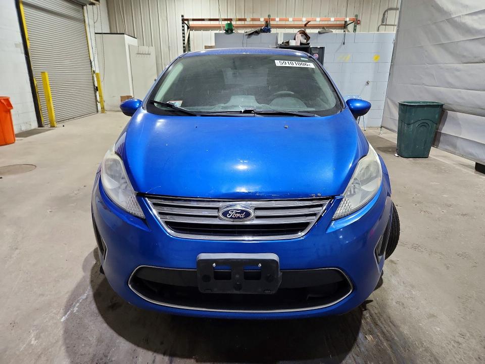 59101006 :رقم المزاد ، 3FADP4EJ1BM173392 vin ، 2011 Ford Fiesta مزاد بيع